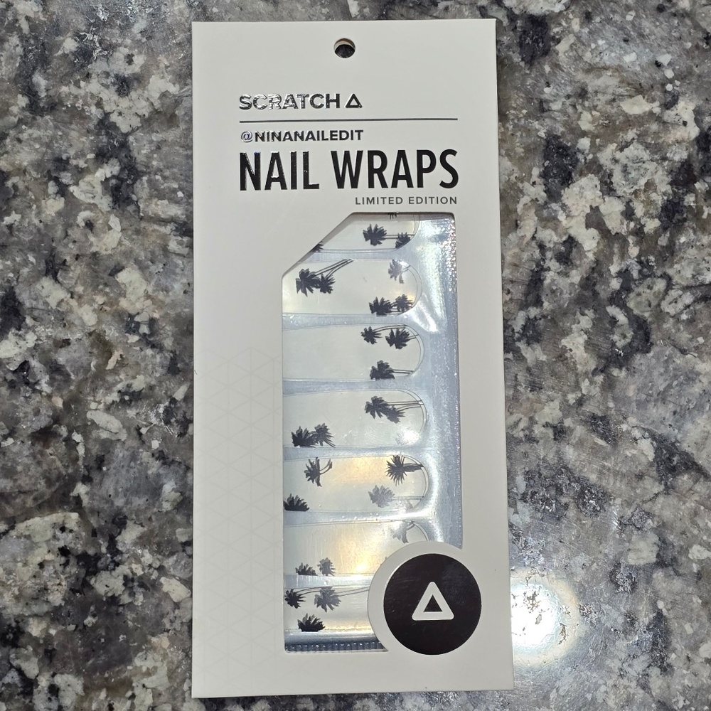 Scratch - Limited Edition - MMK Nail Wrap Kit - Paradise Palms design